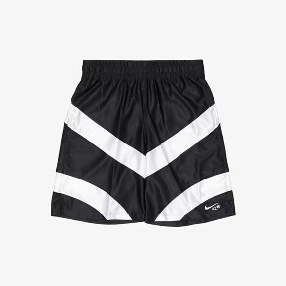 NikeLab x Riccardo Tisci Short - Picture 8 of 8